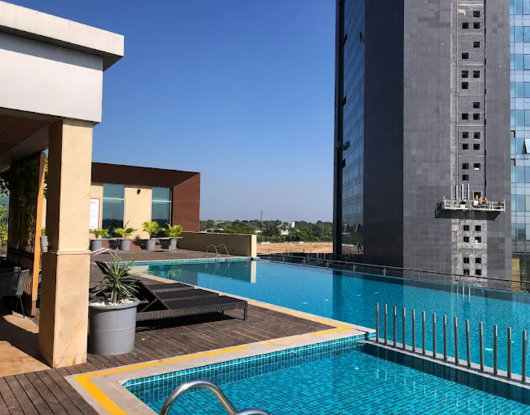 Executive Suite Room for Rent