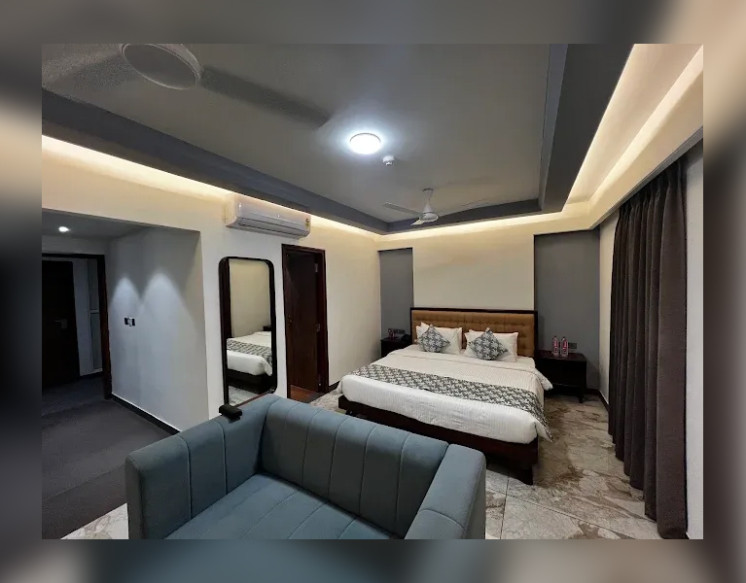 Deluxe King Room for Rent