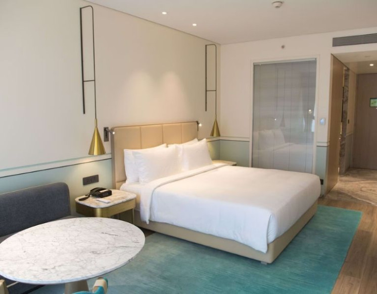 Superior Room for Rent