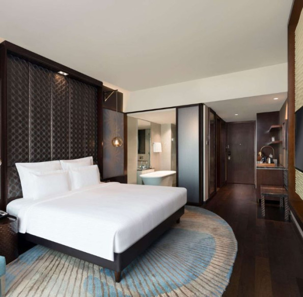 Executive Club Room for Rent