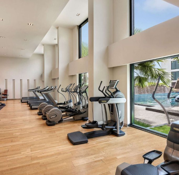 Executive Club Room for Rent