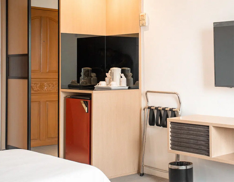 Superior Room for Rent